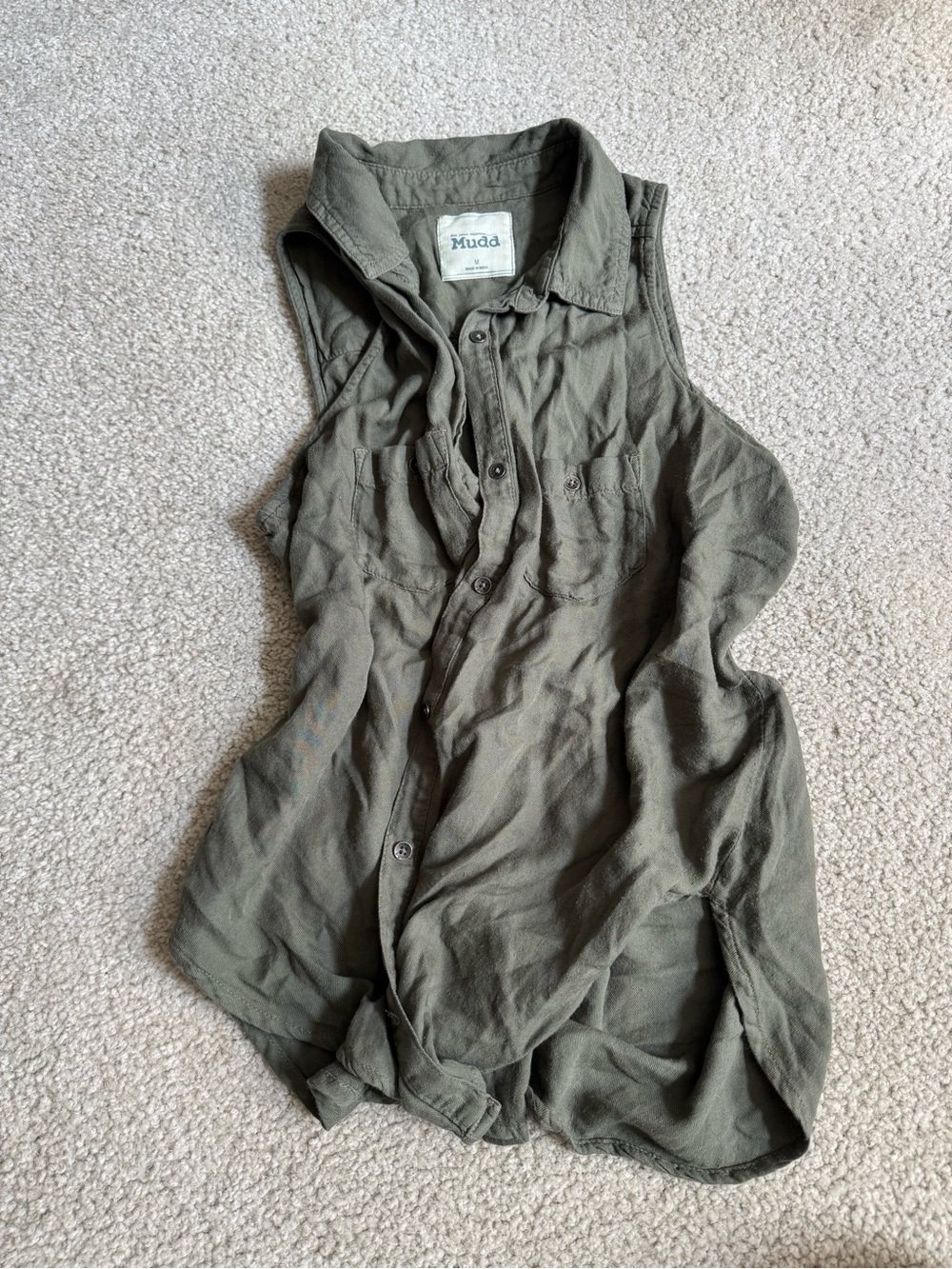 Mudd Olive Green Sleeveless Button-Down Utility Top y2k